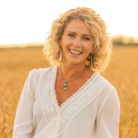 Sandra Clément Square Crop